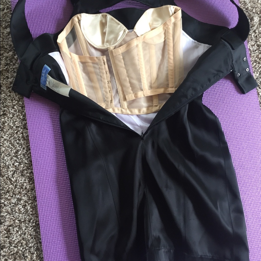 🍇Sexy Purple & Black Built In Corset Dress (: